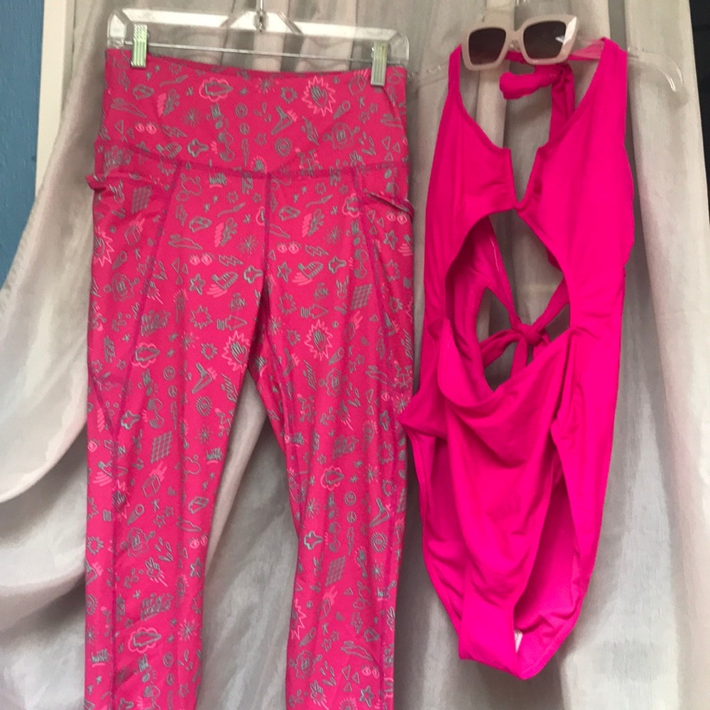 Endless waves pink swimsuit